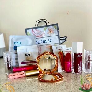 Make up assortment 12pcs.